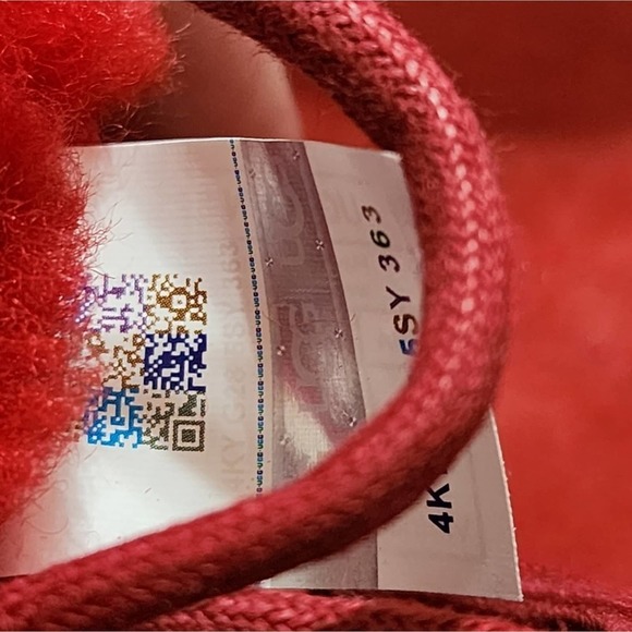 UGG Neumel Chukka Boot Samba Red women's size 11 new!! - Picture 9 of 12